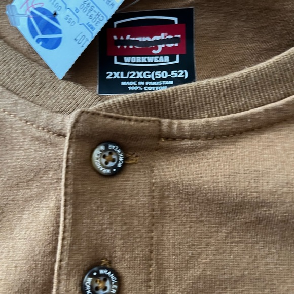 Wrangler henley style pocket tee NWT - Picture 4 of 6